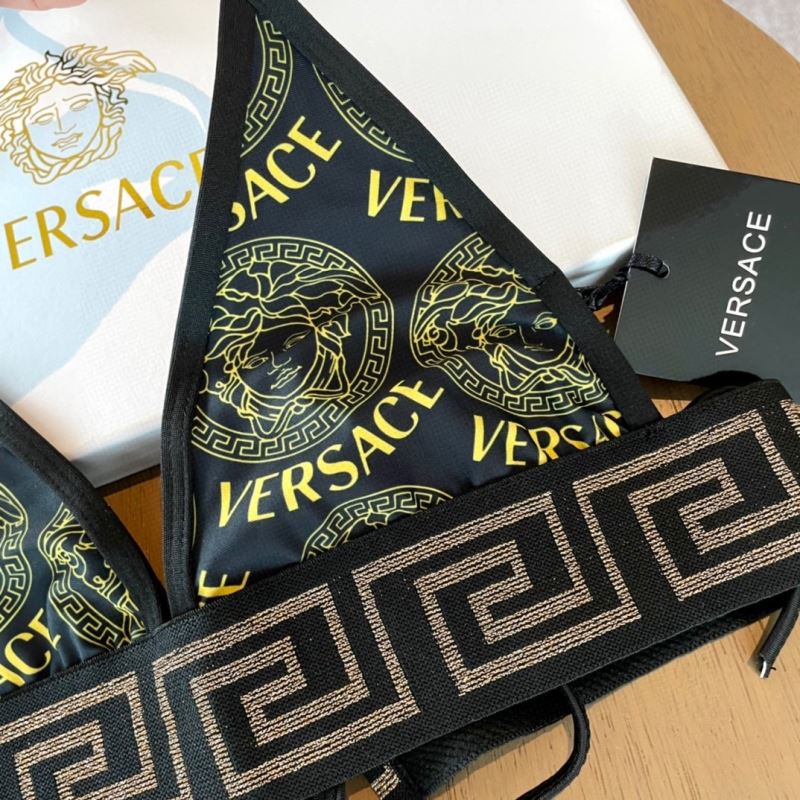 VERSACE